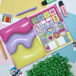 Caderno Brochura Universitário Memórias da Lari  20 x 27,5 cm 80 Folhas - Animativa
