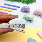 Mini Grampeador Tons Pastel 24/6 e 26/6 até 15 Folhas - Yin's