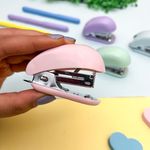 Mini Grampeador Tons Pastel 24/6 e 26/6 até 15 Folhas - Yin's