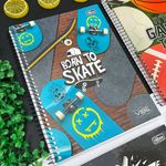 Caderno Universitário Espiral Capa Dura Vibe 1 Matéria 80 Folhas Pautadas 20 x 27,5 cm - Tilibra