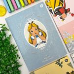 Caderno Brochura Universitário Alice no País das Maravilhas 20 x 27,5 cm 48 Folhas - Animativa
