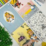 Caderno Brochura Universitário Alice no País das Maravilhas 20 x 27,5 cm 48 Folhas - Animativa