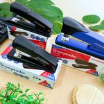 Grampeador de Metal 24/6 e 26/6 13,4 cm 20 Folhas - Importado