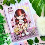 Caderno Colegial Brochura Costurado Jolie 160 Folhas 17,6 x 23,9 cm - Tilibra
