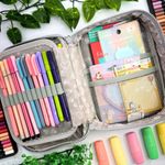 Estojo Escolar Médio Box Matelassê Metálico com Divisória  - Daterra