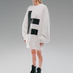 MOLETOM OVERSIZED DELTA - OFF WHITE