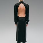 VESTIDO CREPE HÉLICE