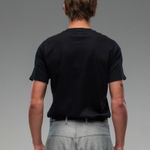 CAMISETA BÁSICA ETIQ.EMBORRACHADA 