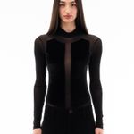 BODY RECORTE VELUDO PRETO