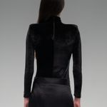 BODY VELUDO LAMINA - PRETO