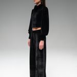 BLUSA VELUDO LAMINA - PRETO