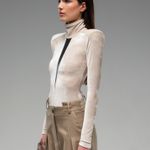 BODY VELUDO LAMINA - OFF WHITE