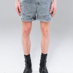 SHORTS JEANS MARMORIZADO - PRETO