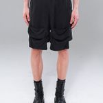 BERMUDA CARGO BOLSO CAÍDO - PRETO