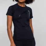 T-shirt Performance Authen Signature Main Feminina