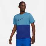 T-shirt Performance Nike Run Wild Run Masculina
