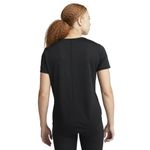 T-shirt Feminina Preta Performance Nike Dri Fit One com Detalhes Brancos