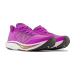 Tênis New Balance FuelCell Rebel v3 Feminino