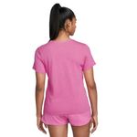 T-shirt Performance Nike Swoosh Feminina Rosa