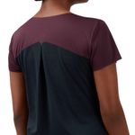 T-Shirt Performance On Running Performance Feminino Vinho