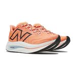 Tênis New Balance Fuelcell Supercomp Trainer V2 Feminino Laranja