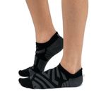 Meia Sem Cano On Running Performance Feminina