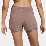 Shorts com Bermuda Nike Swift Feminino