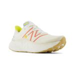 Tênis New Balance More V4 Feminino