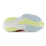Tênis New Balance FuellCell Rebel V4 Feminino