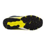 Tênis New Balance 520 V8 Masculino