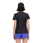 T-shirt Performance New Balance Q Speed Jacquard Feminina Preto