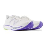 Tênis New Balance FuelCell Rebel V3 Feminino