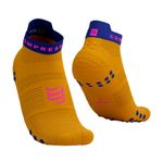 Meia Cano Curto Compressport Racing Socks V4 Run Lowcut Unissex