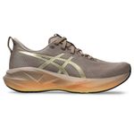 Tênis Asics Novablast 5 Luxe Feminino