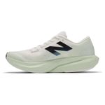 Tênis New Balance FuelCell Rebel V4 Masculino