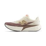 Tênis New Balance FuelCell Rebel V5 Feminino