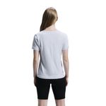 T-shirt Performance On Running Studio Feminina