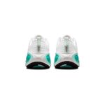 Tênis Nike Vomero Plus Feminino