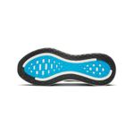 Tênis Nike Vomero Plus 