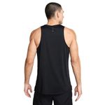 Regata Performance Nike Stride Masculina
