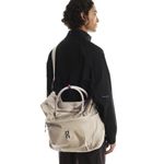 Bolsa On Running Track Pack 35L Lite Unissex
