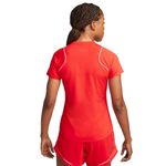 T-shirt Nike Performance Dri Fit Run Division Feminina
