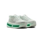Tênis Nike Vomero Premium Feminino