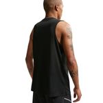 Regata Performance Nike Miler Masculina