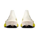 Tênis On Running Cloudboom Strike 2 LS Feminino