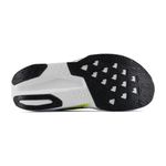 Tênis New Balance FuelCell Rebel V5 Masculino