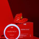 Esfoliante em gel para região pelvica e virilha - Deborah Secco