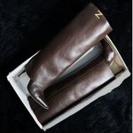 Bota Cano Longo Couro Premium Salto Alto Fino Marrom Cacau