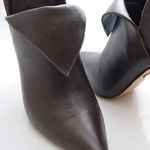 Ankle Boot Couro Premium Salto Alto Fino Marrom Café
