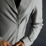 Jaqueta Couro Pelica Slim Cinza Mediterrâneo Kathi